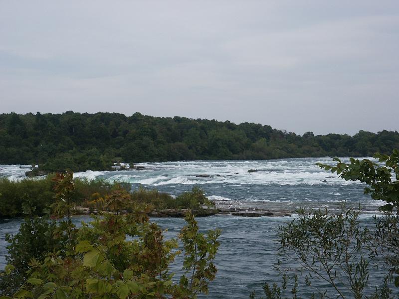 PICT0273.JPG - Niagra River